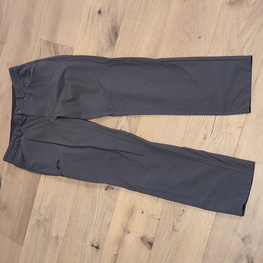 Patagonia mens Quandary pant, size 35, ash grey